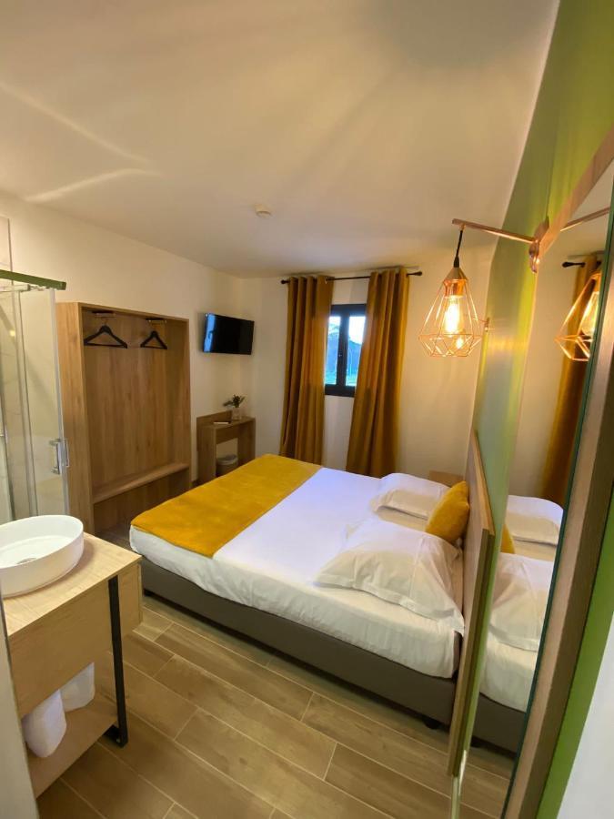 סן-ניקולאו Hotel U Catagnu מראה חיצוני תמונה